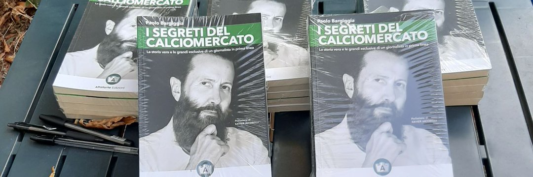 Millennium Falcon - Luigi S. tweet media