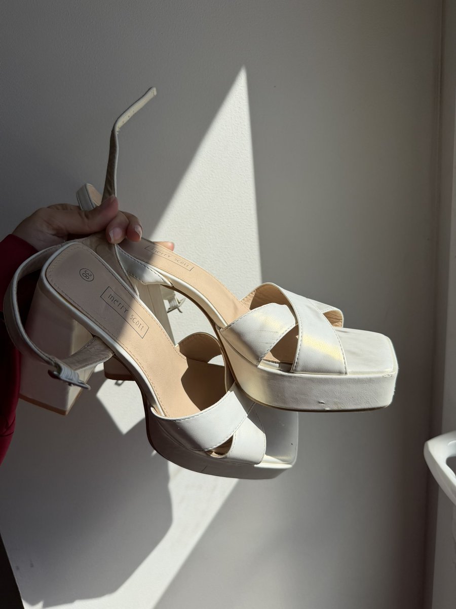 Clarisse Bourdon tweet media