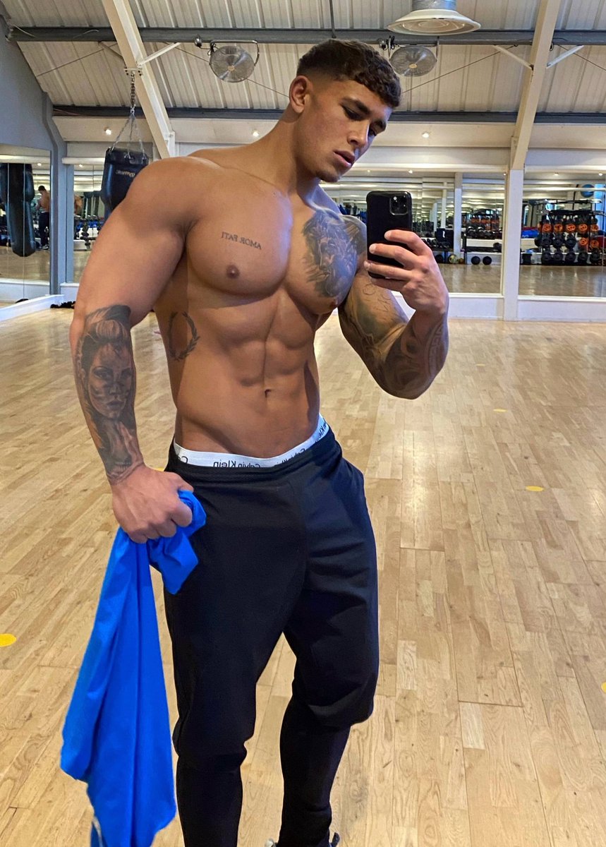 patrickland tweet media