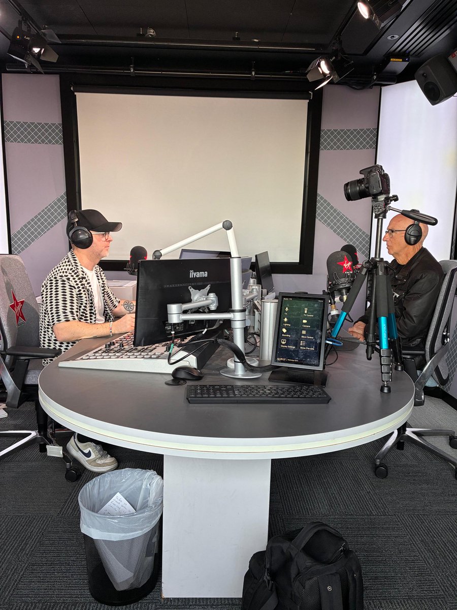 midge ure💙 tweet media