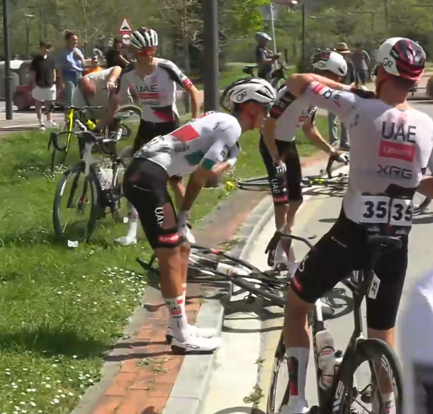 Streams de Ciclismo tweet media