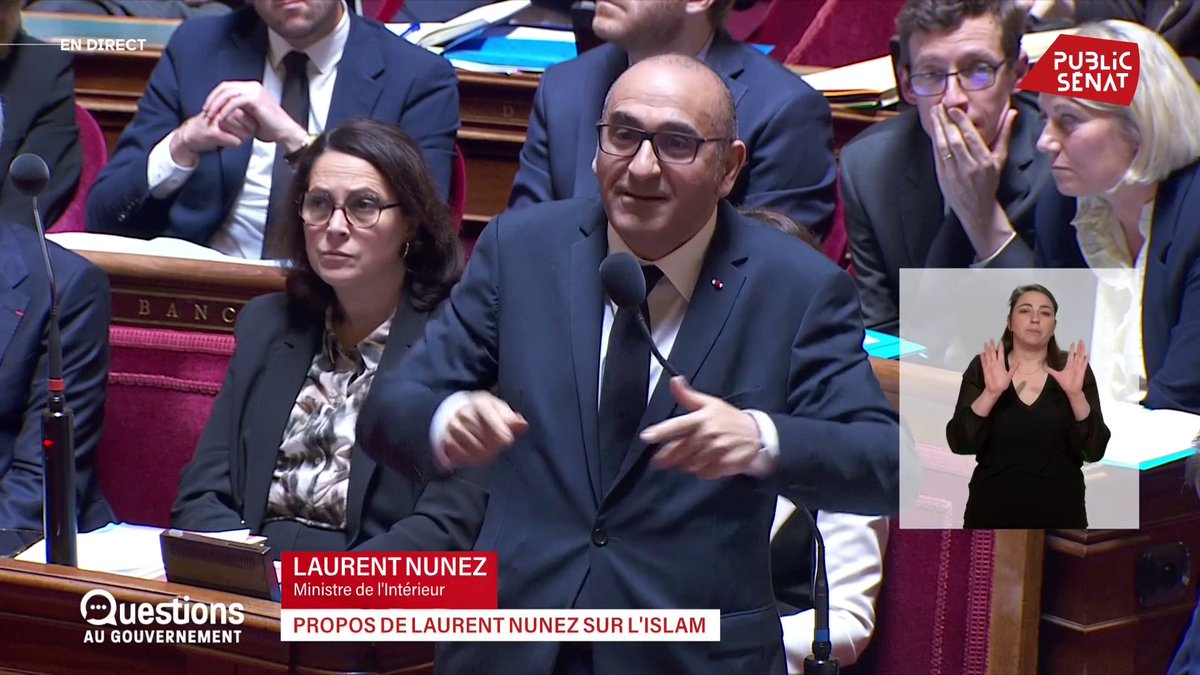 “Évidemment qu’à titre personnel je suis opposé à ce que des enfants de six ou sept ans portent le voile”, répond le ministre de l’Intérieur @NunezLaurent à @JourdaMuriel (LR) qui reconnait avoir “eu des propos maladroits sur la promotion de l’Islam”.
#QAG