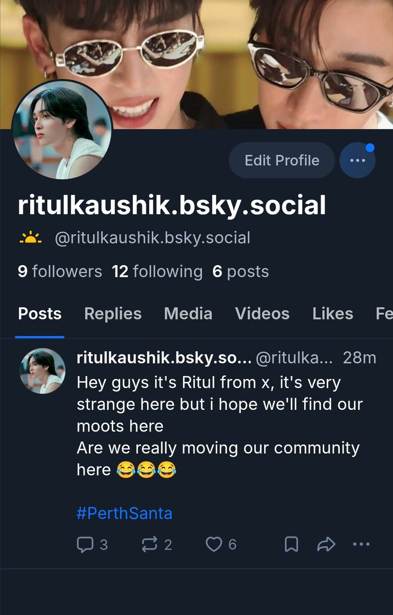 im_elons_sidechick tweet media