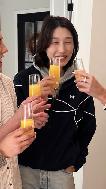 올롭¹⁰ tweet media