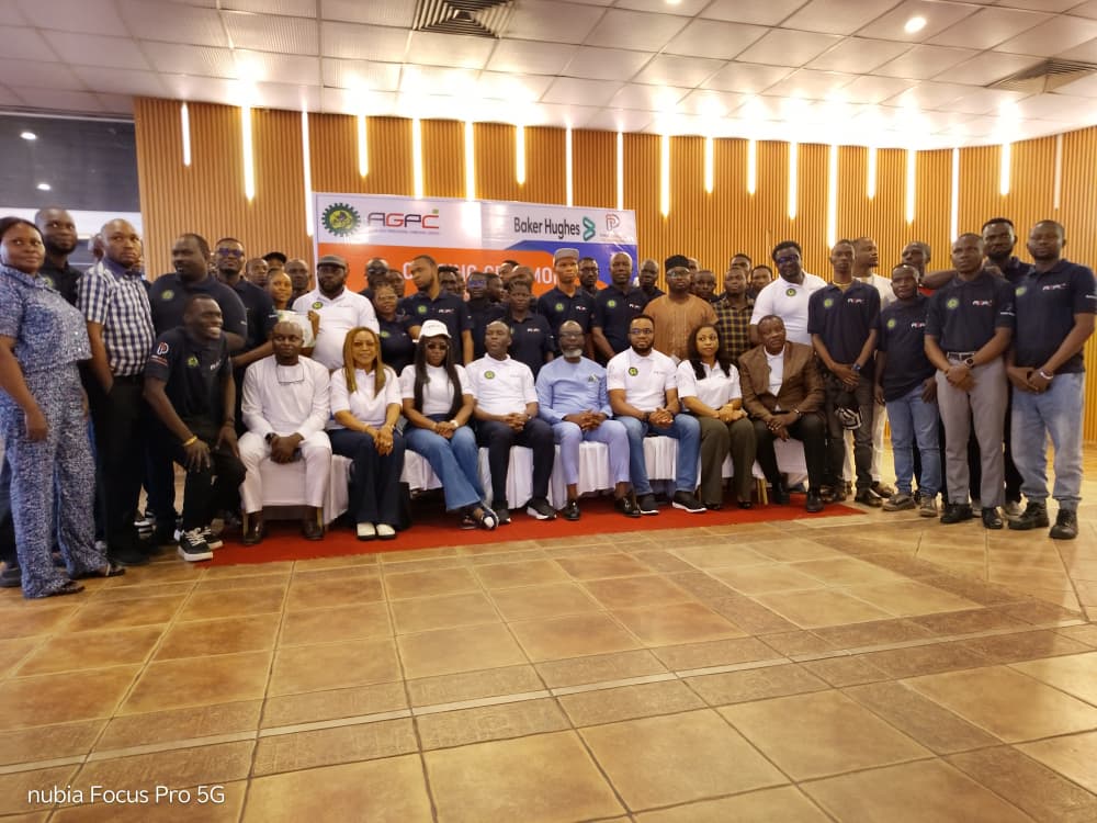 anohgas's tweet photo. AGPC is building capacity and driving local content

110 Nigerians trained, 35 beneficiaries from our host and impacted communities.
AGPC continues to empower talent and strengthen local content through its Human Capital Development Programme.
#AGPC #CapacityBuilding #SkillsDevelopment #CommunityImpact 

https://t.co/qz8LXgo9jL