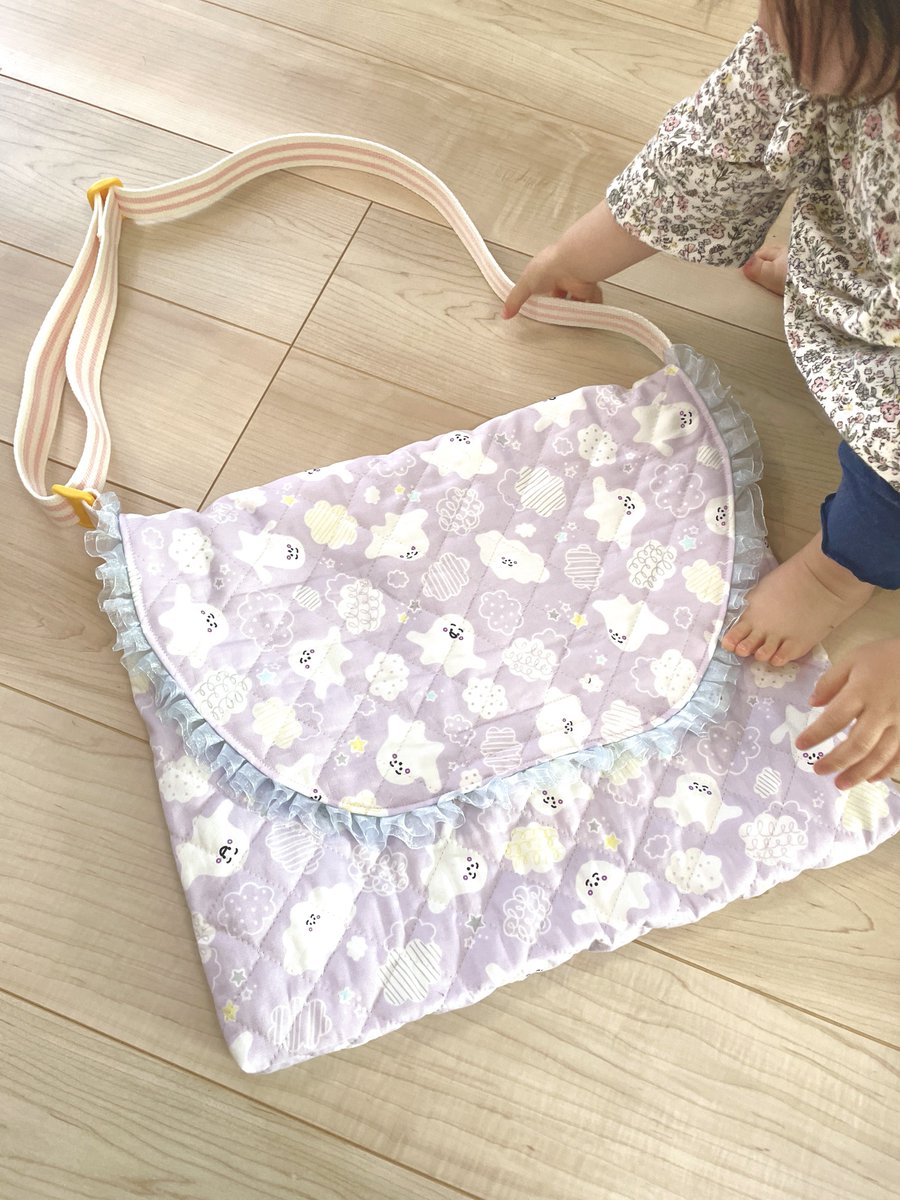 すなこ tweet media