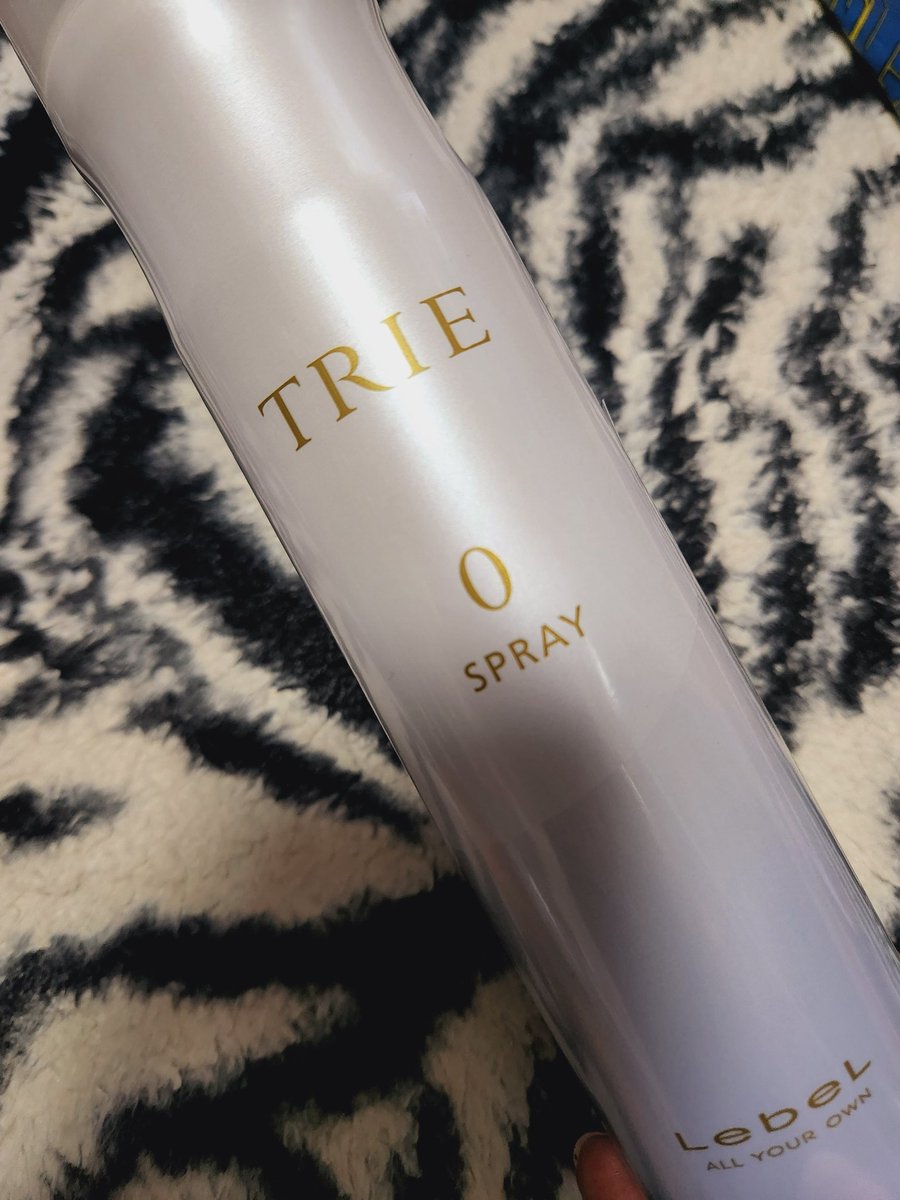 担当さんがオススメしてくれたスプレー
めっちゃ艶サラになって感動☺️✨