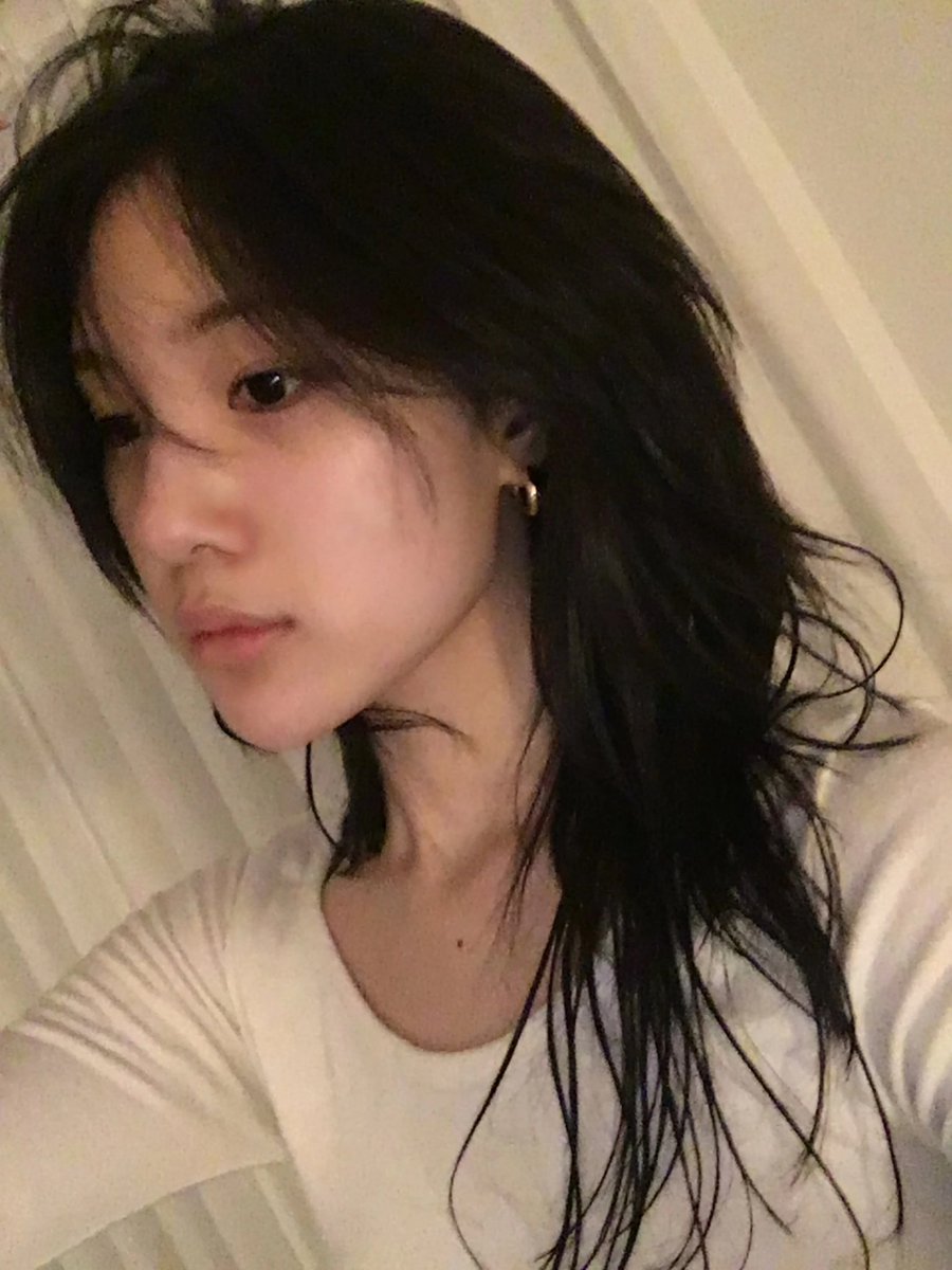 (chee)sè. tweet media