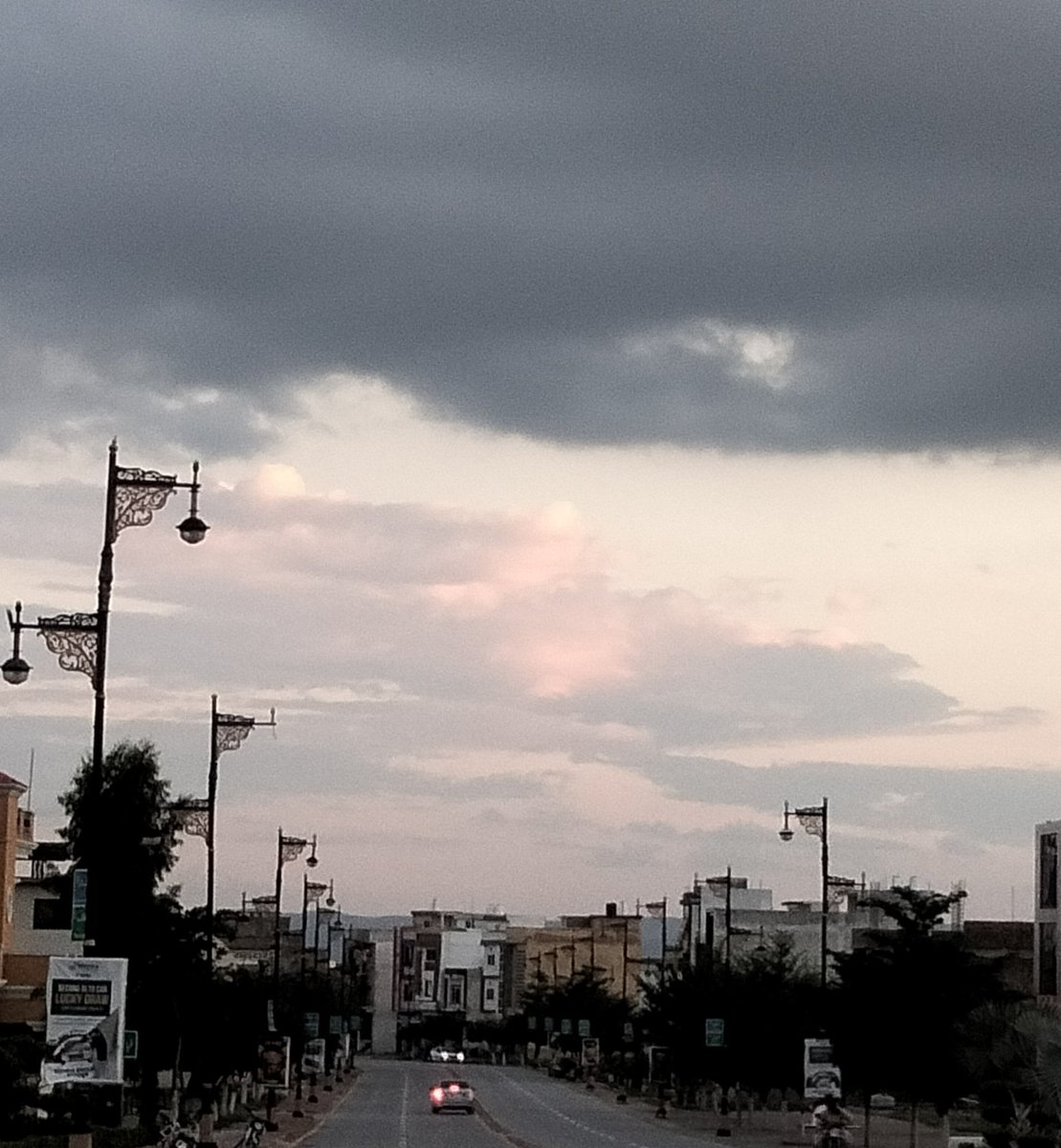 𝑯𝒂𝒍𝒊𝒎𝒂 tweet media