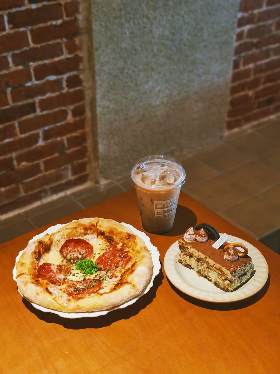 apuy 🐣 tweet media