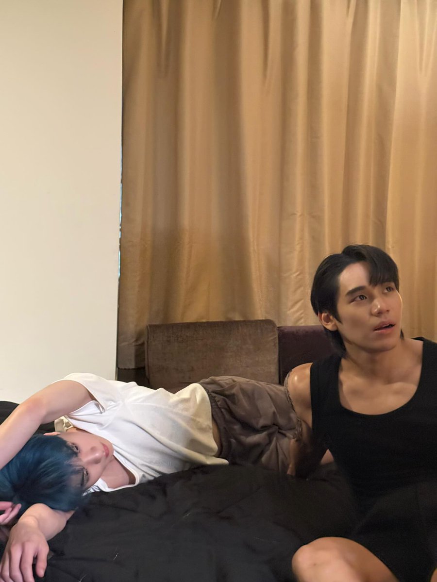 로나ೀ 🎀 tweet media