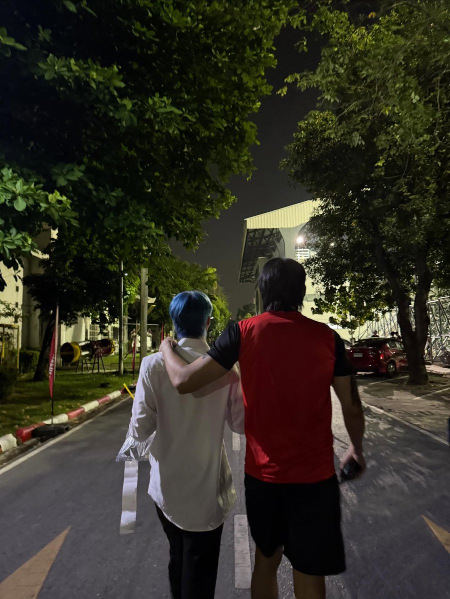 로나ೀ 🎀 tweet media