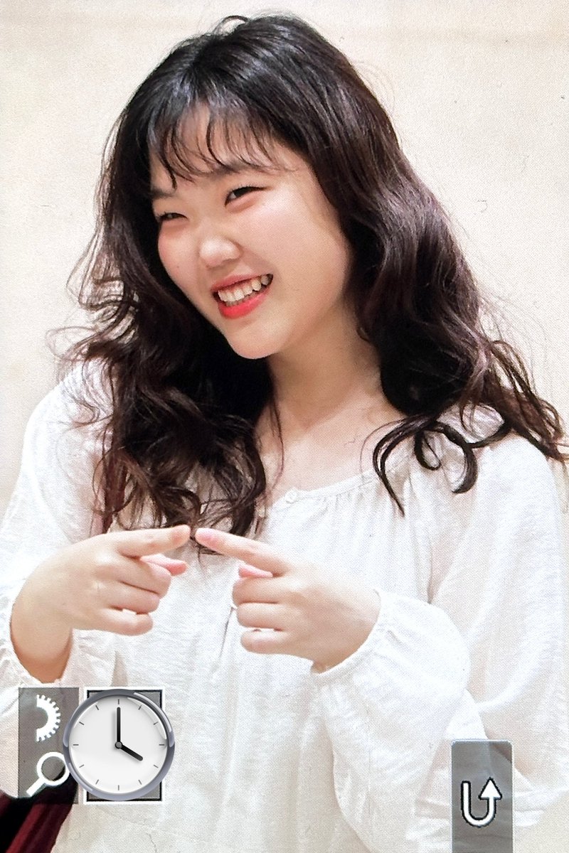 akmu407's tweet photo. 260408 EBS 스페이스 공감
#AKMU #악뮤 #이수현 https://t.co/mkgCkjEaNB