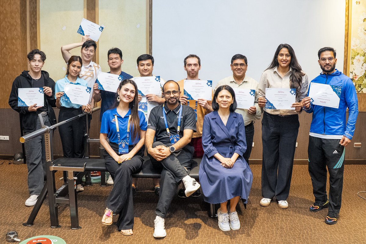 Para Powerlifting tweet media