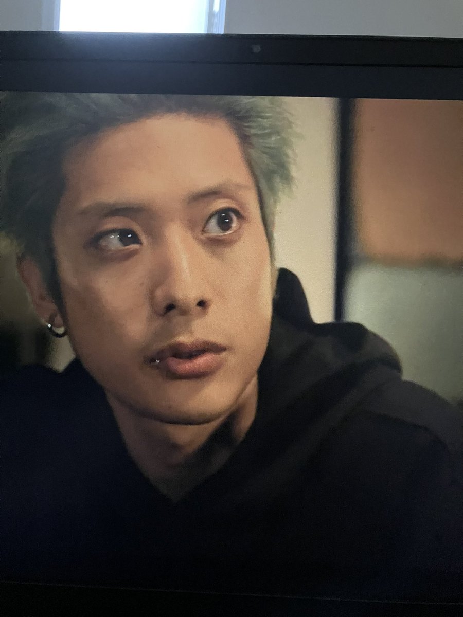 ze doppelganger tweet media