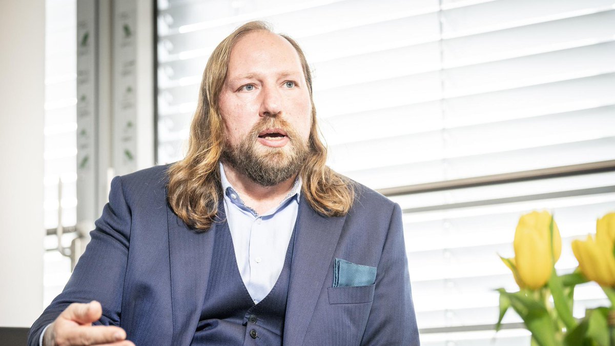 Dr. Anton (Toni) Hofreiter - Satire tweet media