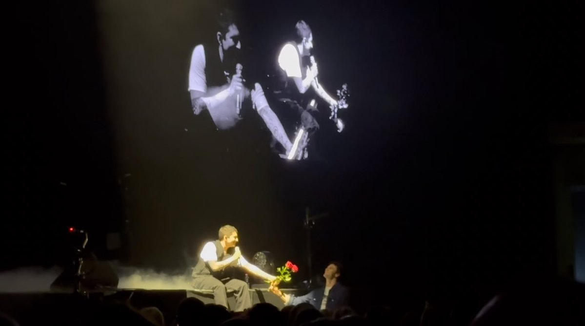 💖ᥣ᥆᥎ᥱᥣᥡ ᥴᥲძᥱᥒᥴᥱ🎶 tweet media