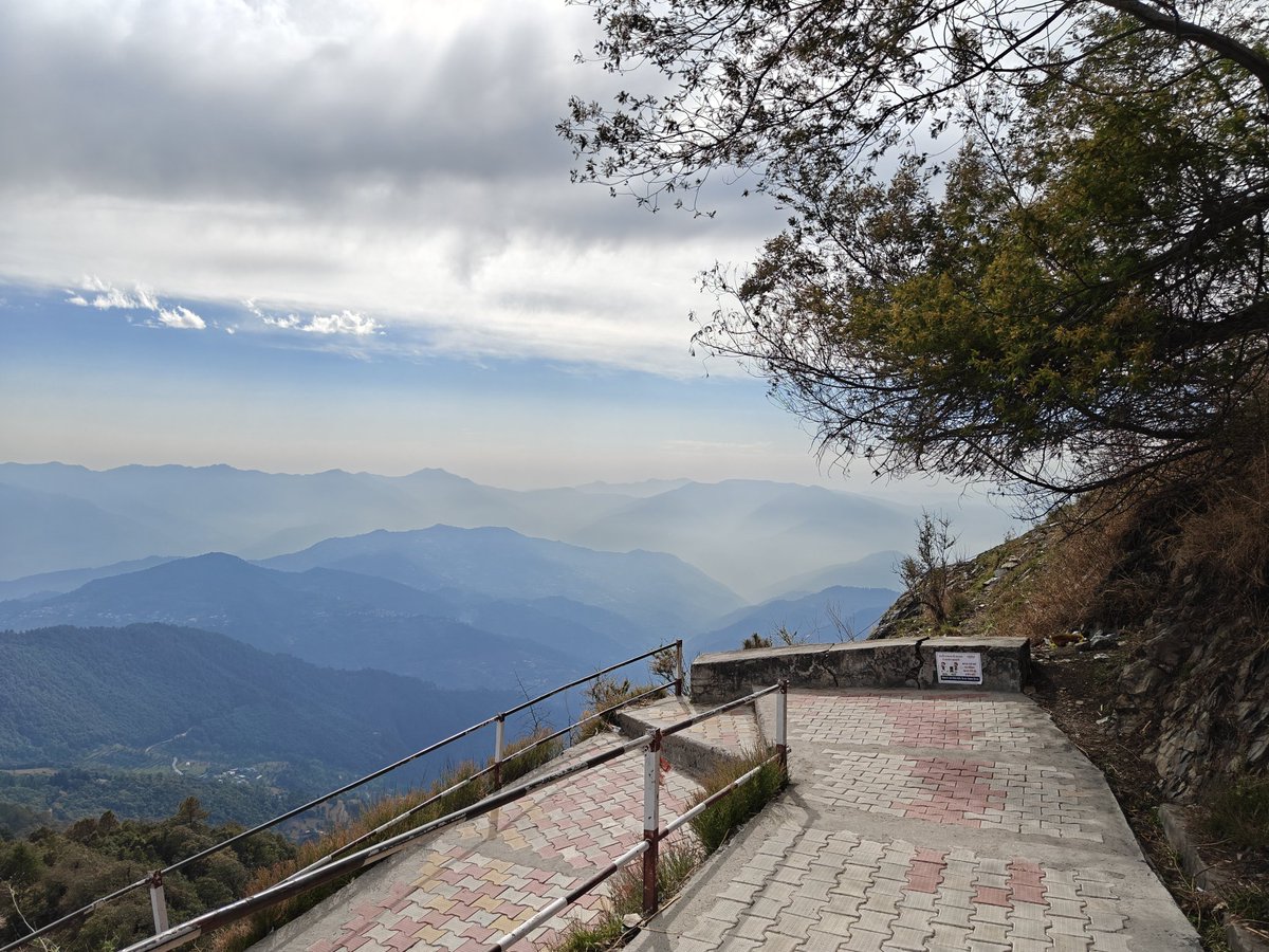 seekingfourth's tweet image. A soul fading
  Took again the birth
Into Bliss heavenly
  Right here on earth

Breaths scented
  With kisses of reality
Thoughts chirping 
  Love's truest fidelity

#poem 🐦