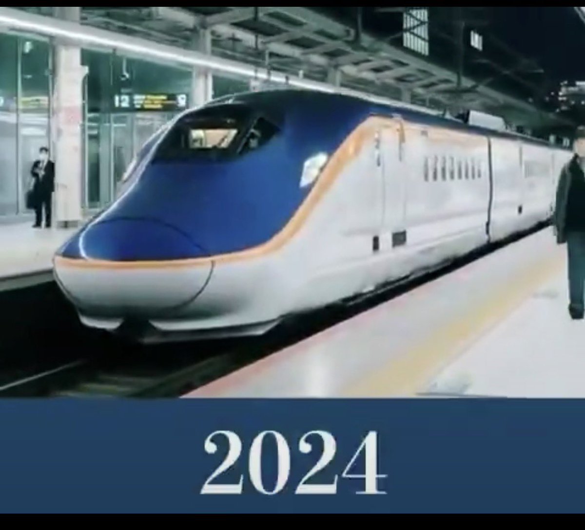 Цахилж яваа гөрөөс tweet media