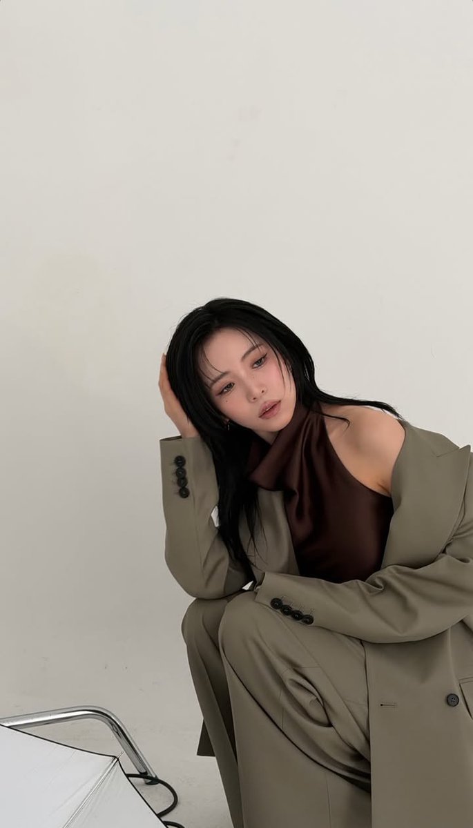 9NiziUglobal's tweet image. 260408| Maya (@/__maayaa_my) Instagram Stories Update! (1/3)

#MAYA #NiziU #ニジュー #니쥬