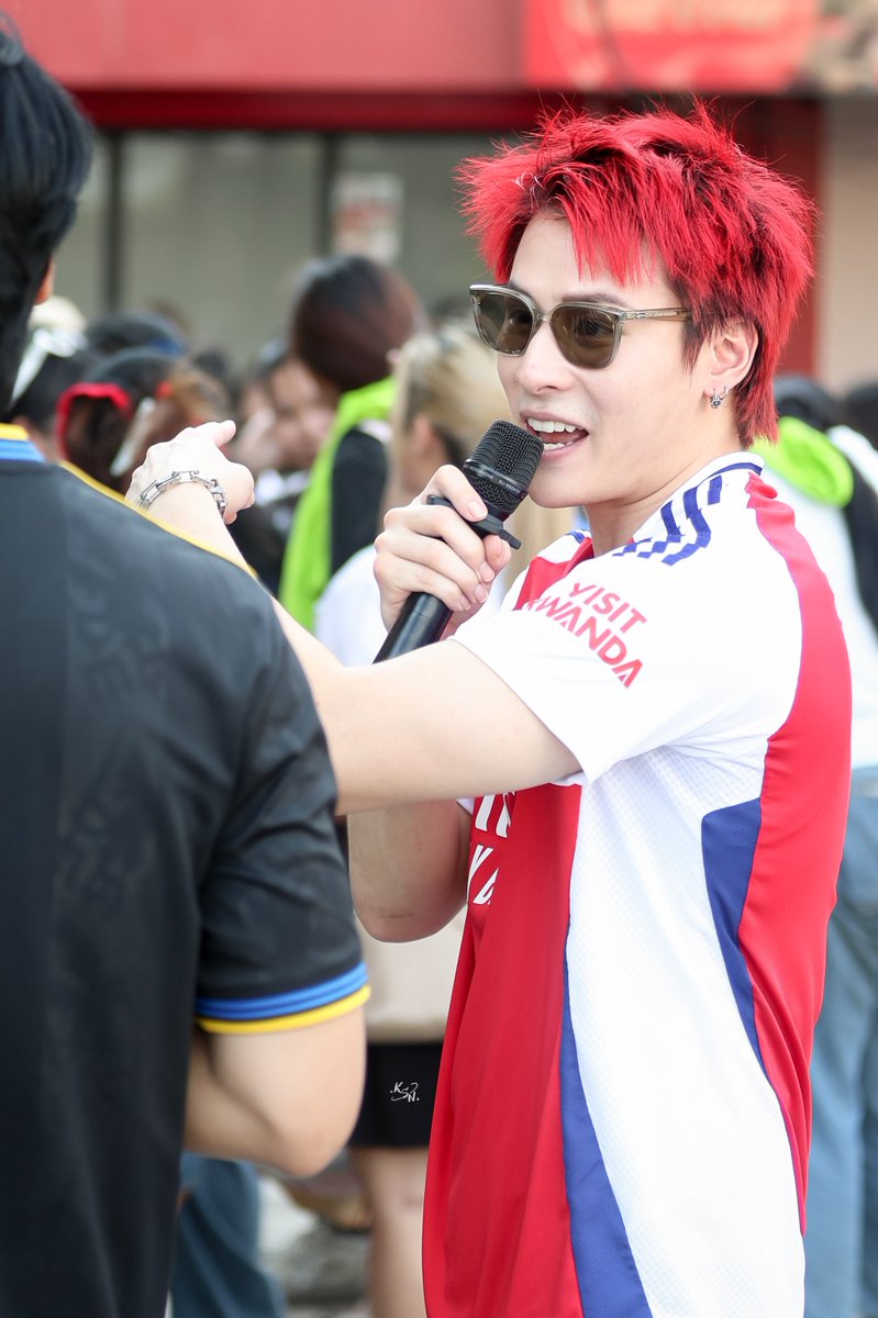 ksnsakasong's tweet photo. พิธีกรภาคสนามวันนี้ทำให้งานสนุกมากกกก ขอบคุณไมเคิลกับปิงด้วยนะคะ 🤍

CHANGEPION LEAGUE
#อีกาVSนมผง #michaelkvs @Michaellhor #pingorbnithi @ping_orbnithi https://t.co/VE9FLTy8o6