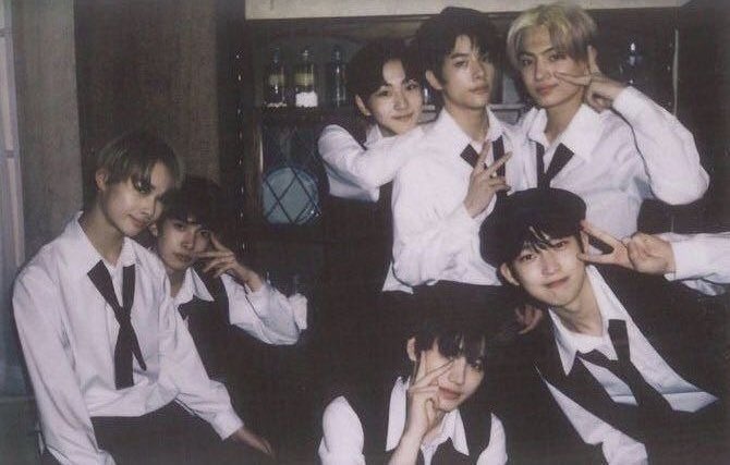 ho_oned's tweet photo. @notsospicyz LEE HEESEUNG AND EVAN CAN CO-EXIST 

#One_Two_CONNECT_Our_7 #ENGENEs_boycott_BELIFT https://t.co/fKBUEuqqqk