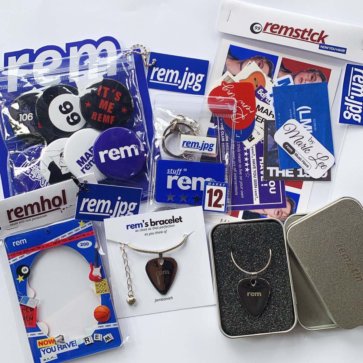 [TH GO.🇹🇭] remClub Ⓜ️by. <a href="/jambanieh/">jambanieh</a> ,
#snowb_open

💸ราคาสินค้าและมัดจำอยู่ในรูปด้านล่างนะคะ
⚠️มัดจำรับจำกัดนะคะ

🚛ค่าจัดส่ง : 45฿ (ชำระตอนของถึงไทย) 
📆ปิดรับ : 12/04 เวลา 23.59 น. 
🍀 สนใจสั่งซื้อได้ทางดีเอ็มนะคะ

#ตลาดนัดnct #ตลาดนัดnctdream #ตลาดนัดnct127