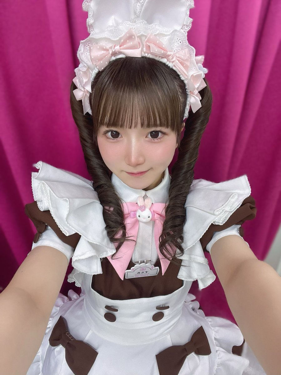 すもあ tweet media