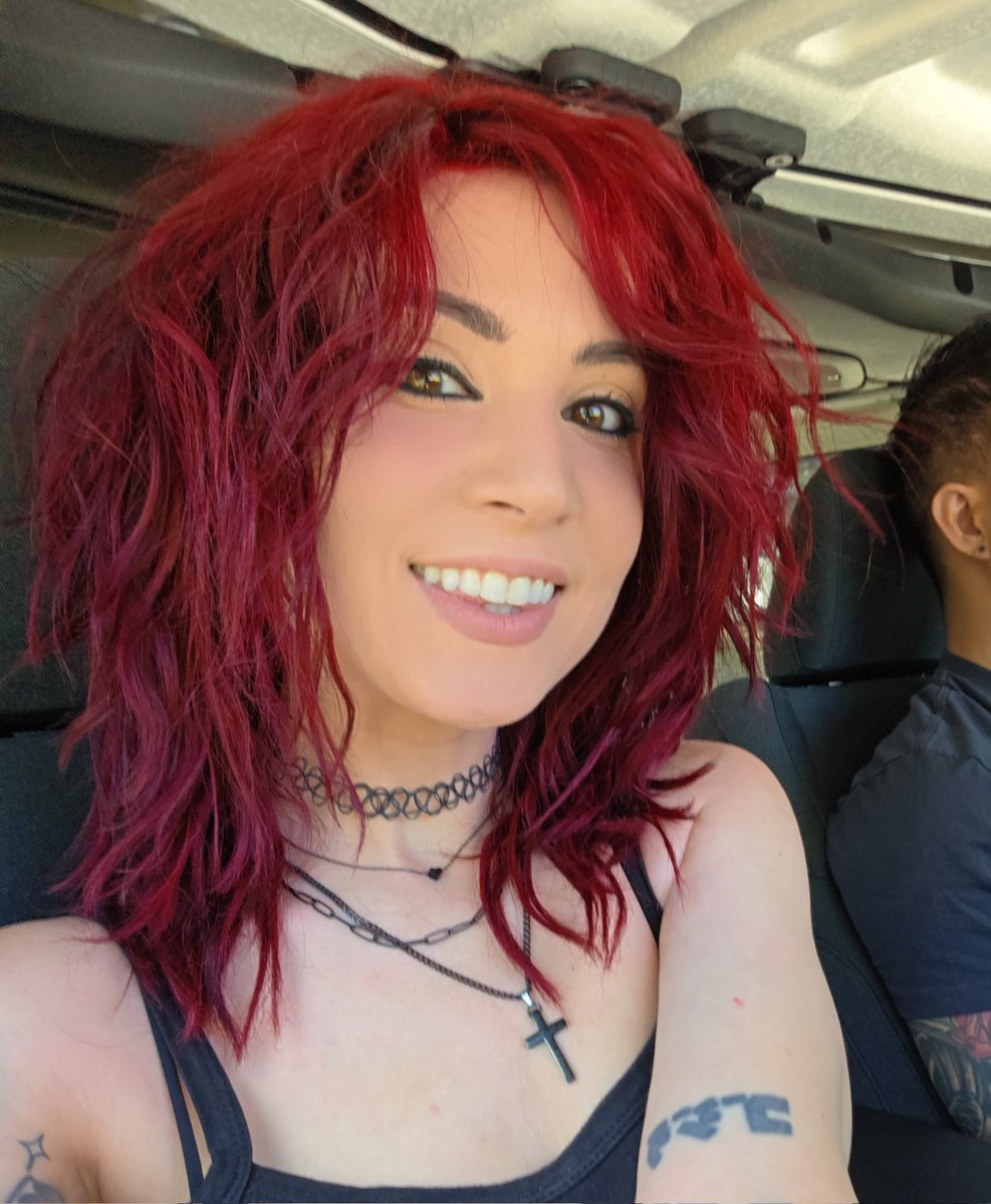 Melonie Mac tweet media