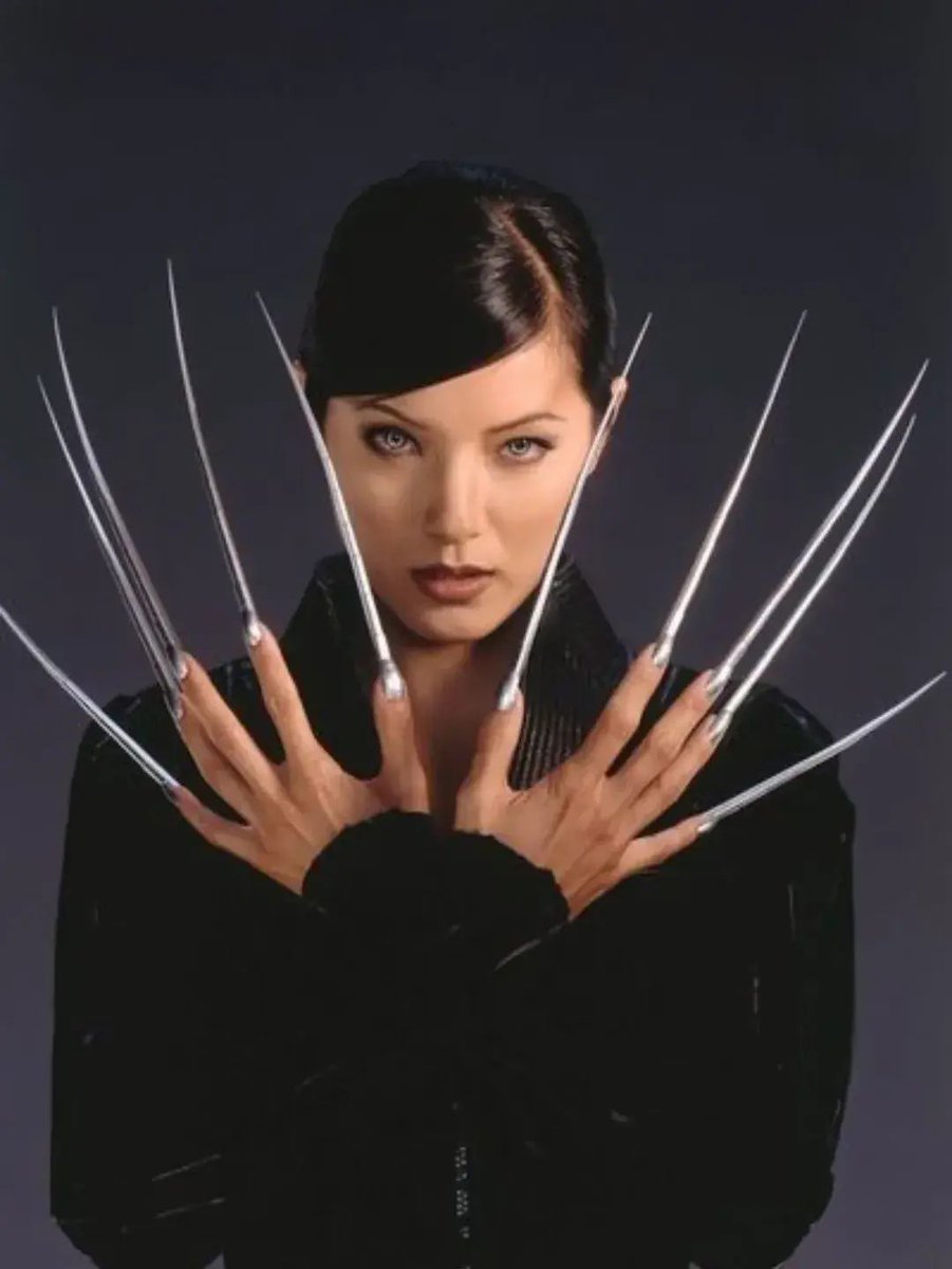finalformlab's tweet image. Kelly Hu as Lady Deathstrike in X2: X-Men United (2003)