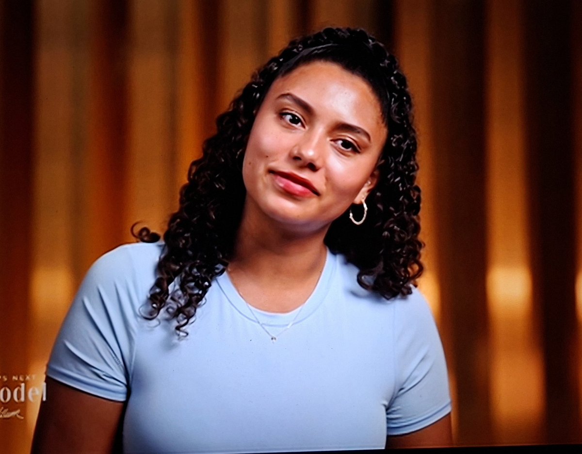 myunicornisevil's tweet image. "Warum wird immer nur die Frau auf sowas angesprochen und niemals der Mann"

Rede, Daphne, rede!!!

#GNTM