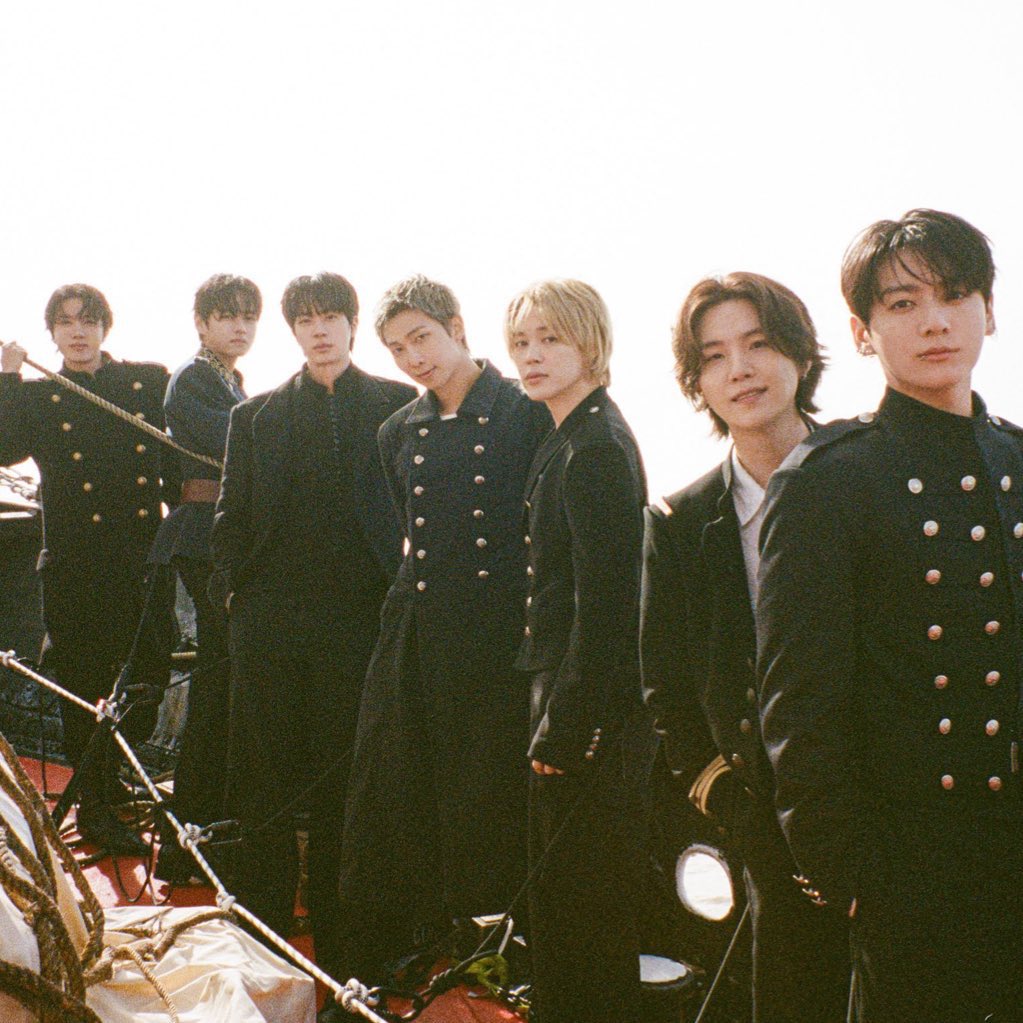 UpdateCharts tweet media