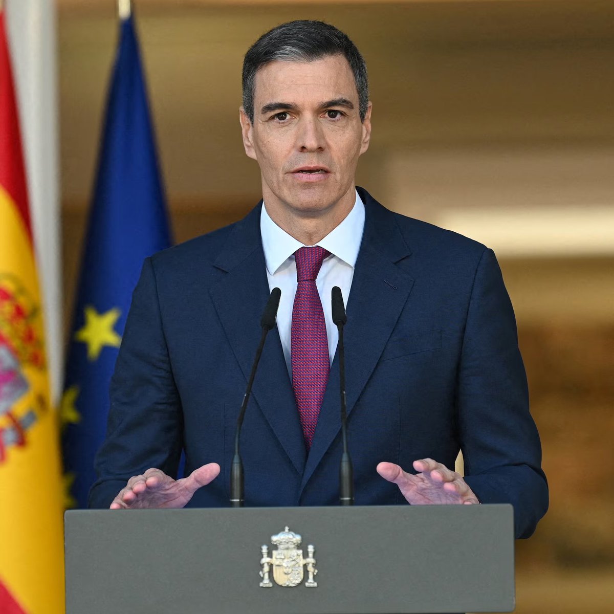 RyanRozbiani's tweet image. JUST IN 🇪🇸🇱🇧: Spanish PM says Lebanon MUST BE INCLUDED in the Ceasefire

Pedro Sánchez:
Just today, Netanyahu launches his harshest attack against Lebanon since the offensive began.

His contempt for life and international law is intolerable.

Lebanon must be included in the