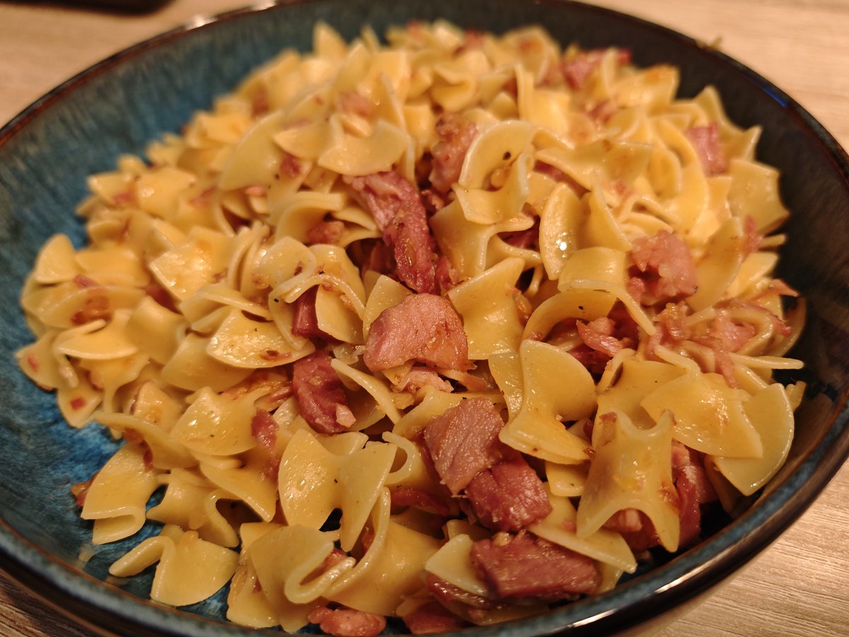 Babykatzi 🐈🐈🐈‍⬛🐈🐕 tweet media