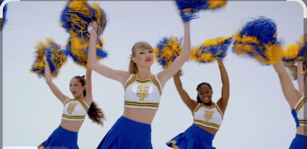 *Ashley was sitting outside watching Sophia show her what she has learned in her dance gymnastics,cheerleading class*

*As Ashley watched her, she smiledas it reminded her of her cheerleading days*