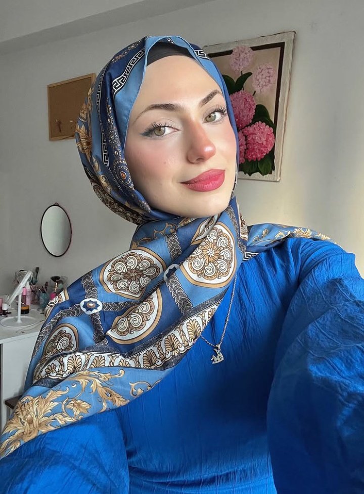 ondenemebonusu's tweet photo. sıcakta erimeden 5 dakika önce 🥵🌞 https://t.co/mpzm7BdrRK