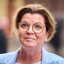 Kingfisher voorheen Luc tweet media