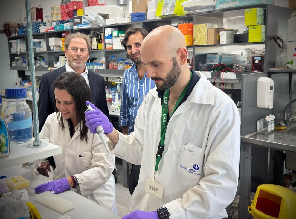 LAB+ tweet media