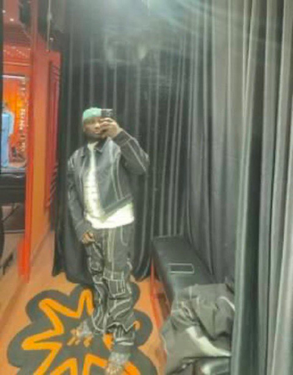 I am Oluwademilade 💙 tweet media