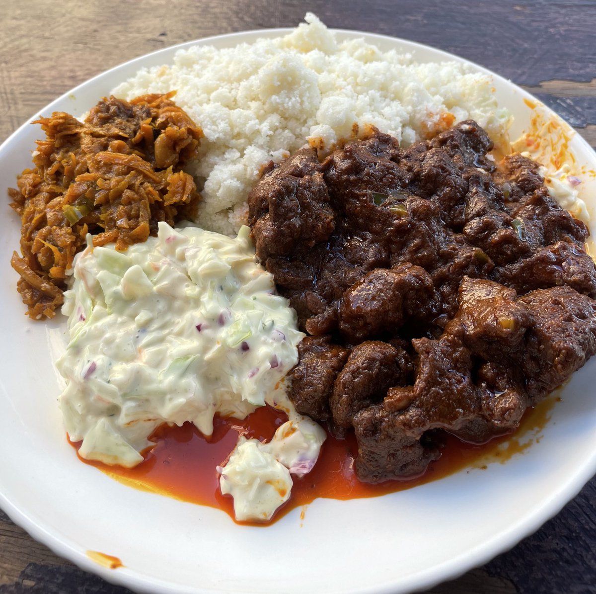 BuhleMvusi's tweet photo. a friend  came to visit me today so I had to cook for her https://t.co/Ayjc3bjKek