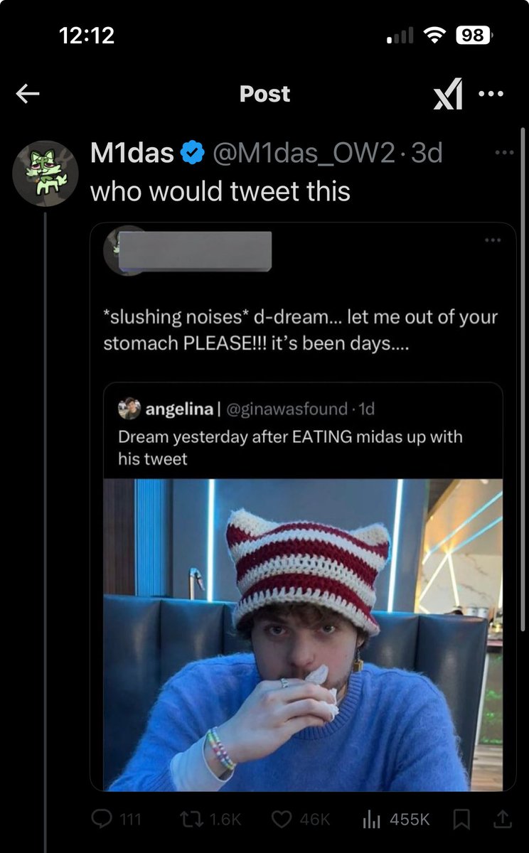 angelina tweet media