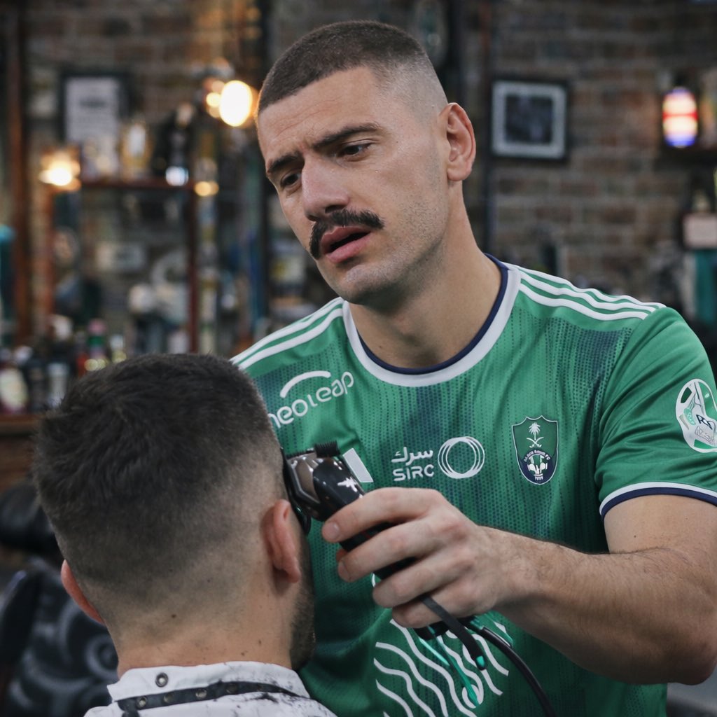 ابو حرب tweet media