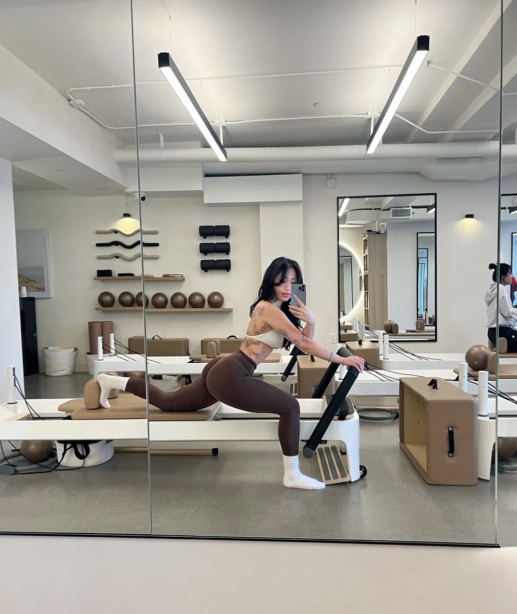 lindyspov's tweet image. Im always your pilates princess😘 #asian
