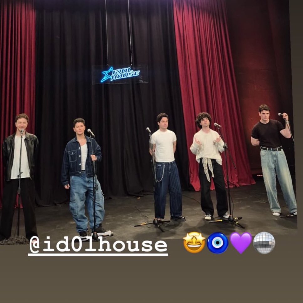 eftyy #akındebut tweet media