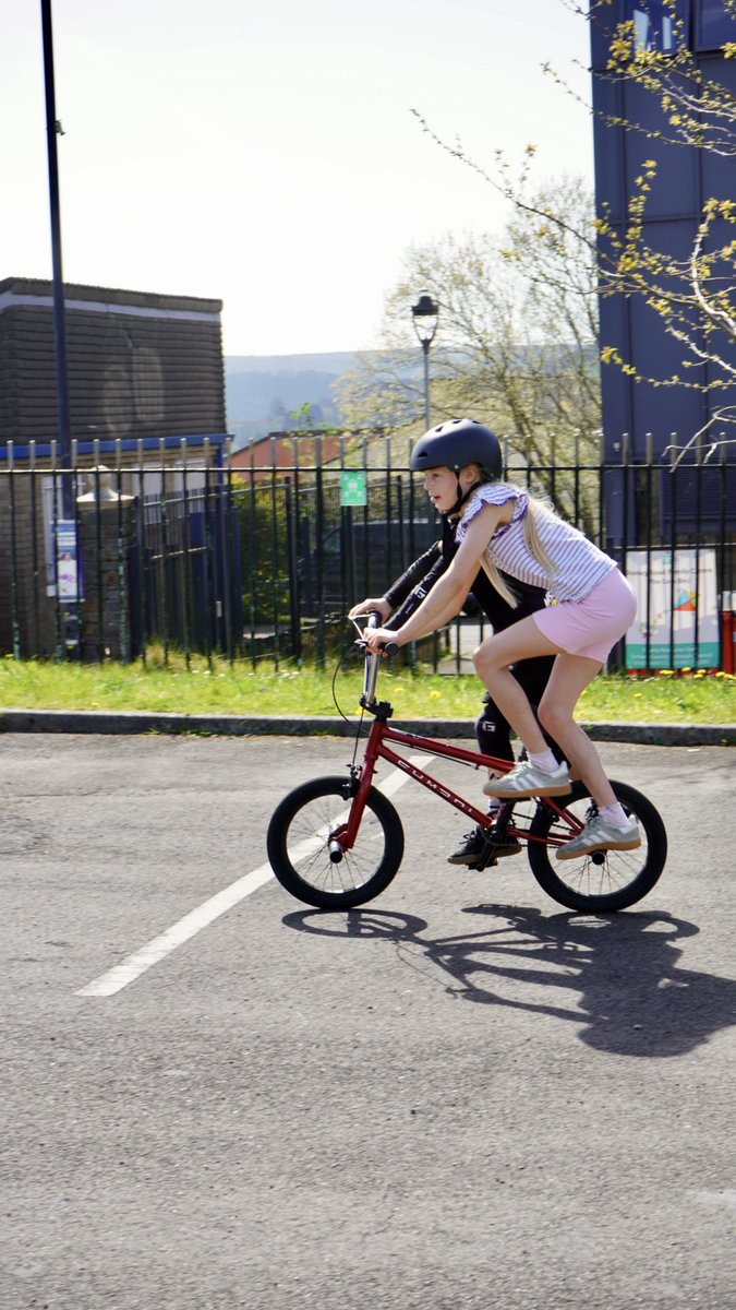Fusion__Extreme's tweet image. Looking for something fun this half term? 🛹🚲

Join our BMX &amp;amp; skateboard workshops—perfect for beginners and improvers alike! Learn new tricks, build confidence, and have a blast with friends.

Limited spaces available, so don’t miss out! #HalfTermFun #BMX #Skateboarding