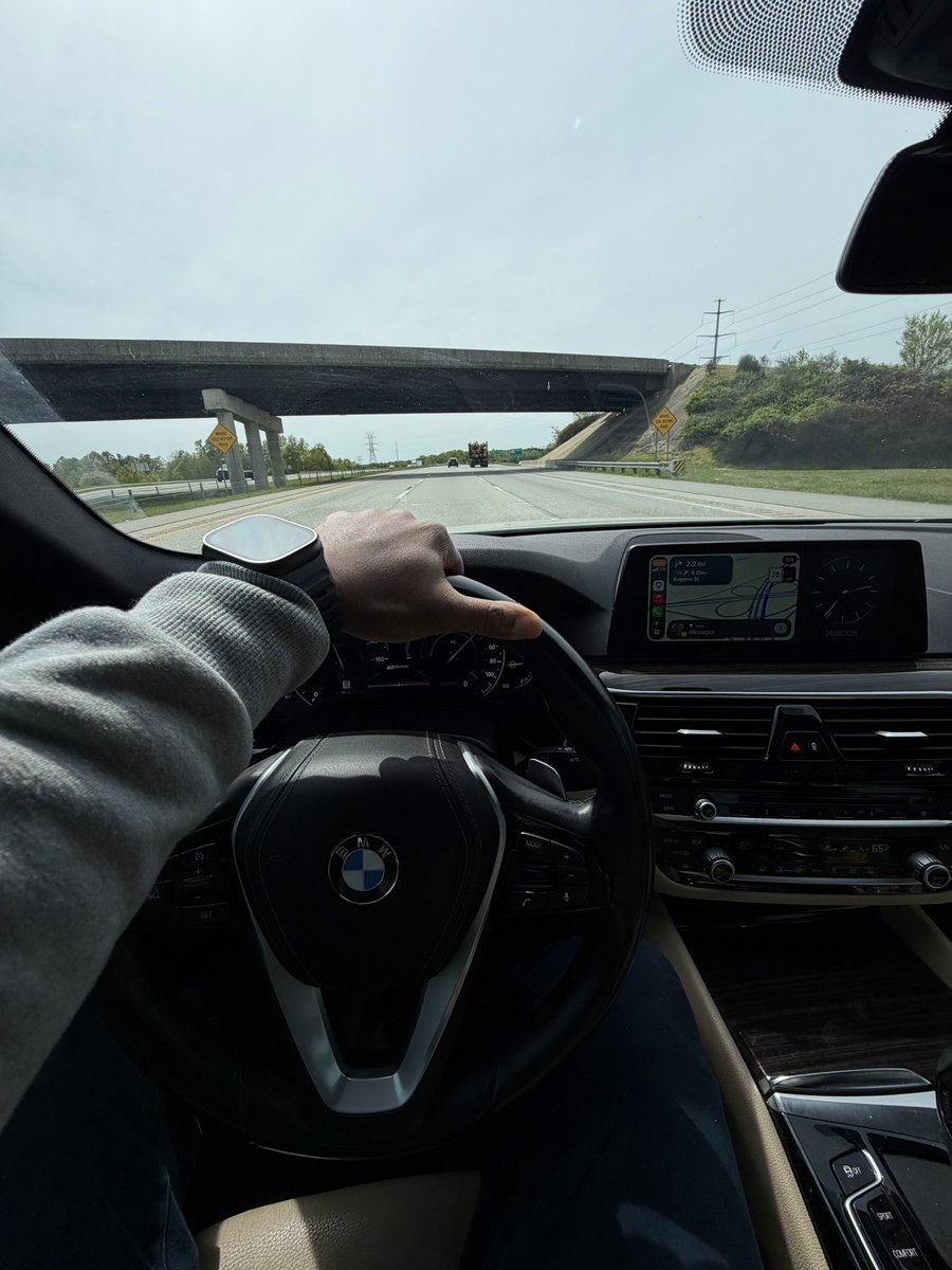 𝔻𝕖𝕩 tweet media