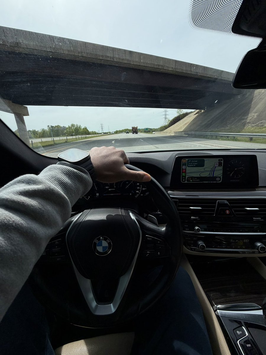 𝔻𝕖𝕩 tweet media