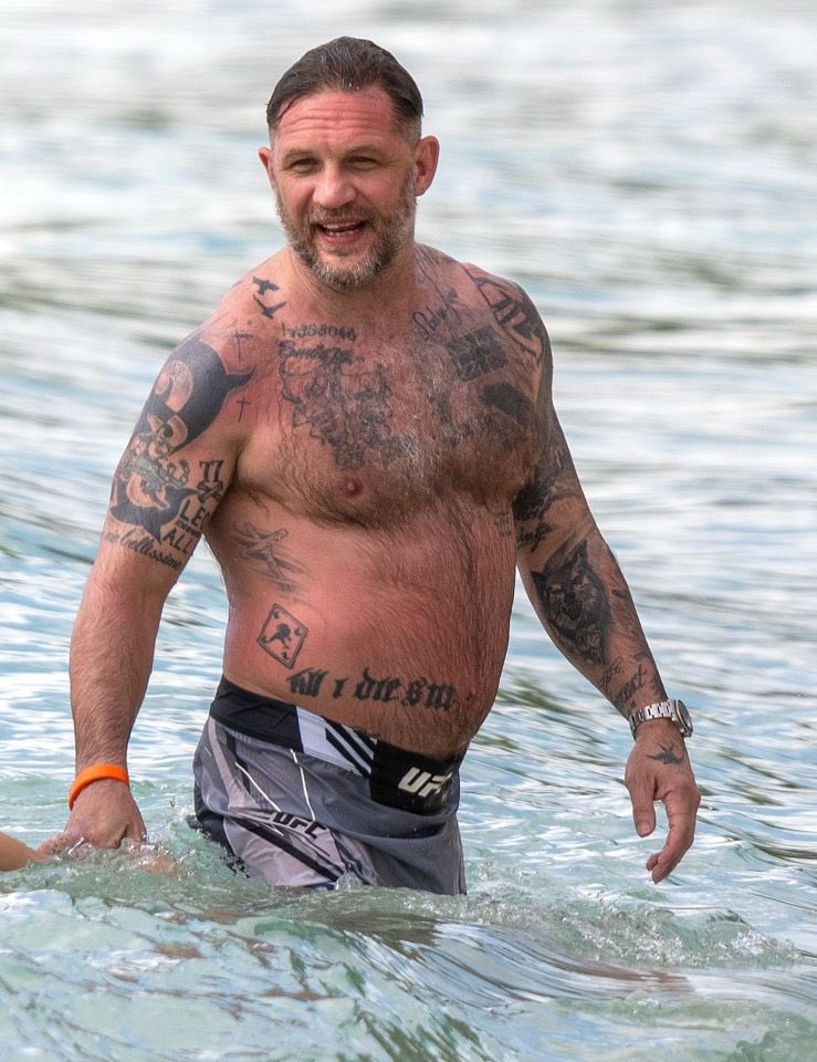 tombrockhardy's tweet image. tom hardy hairy dad body on a random wednesday