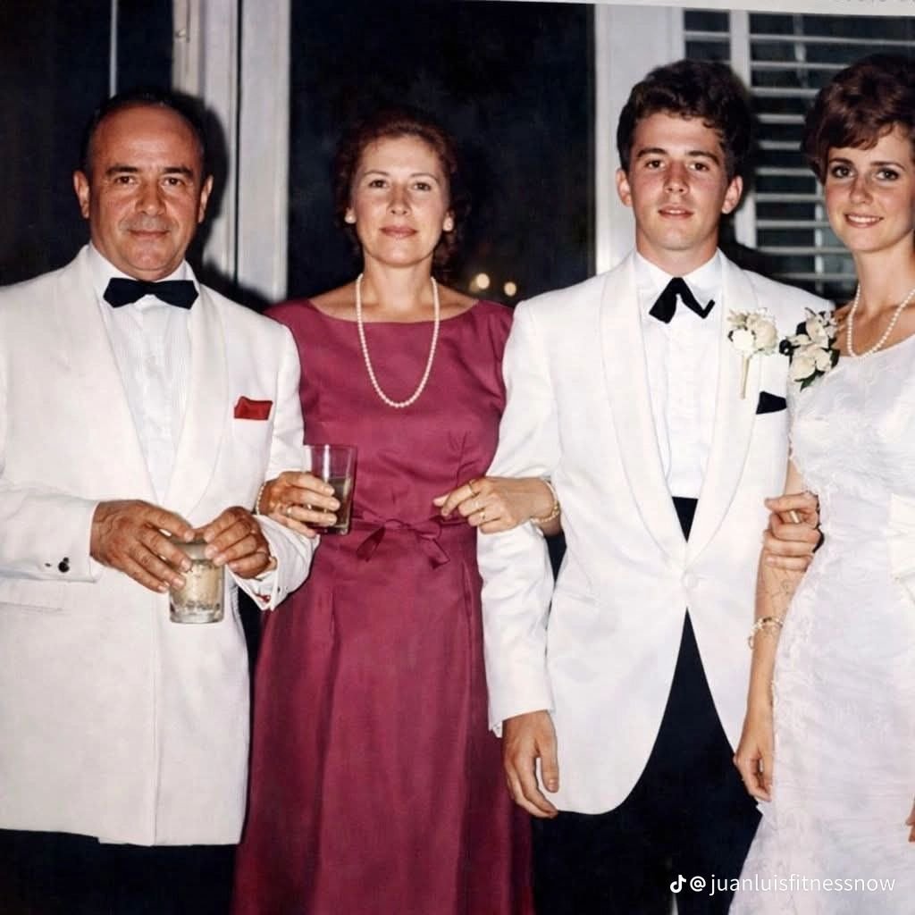 Soberanía andino-amazónica #RestauracionC79 tweet media