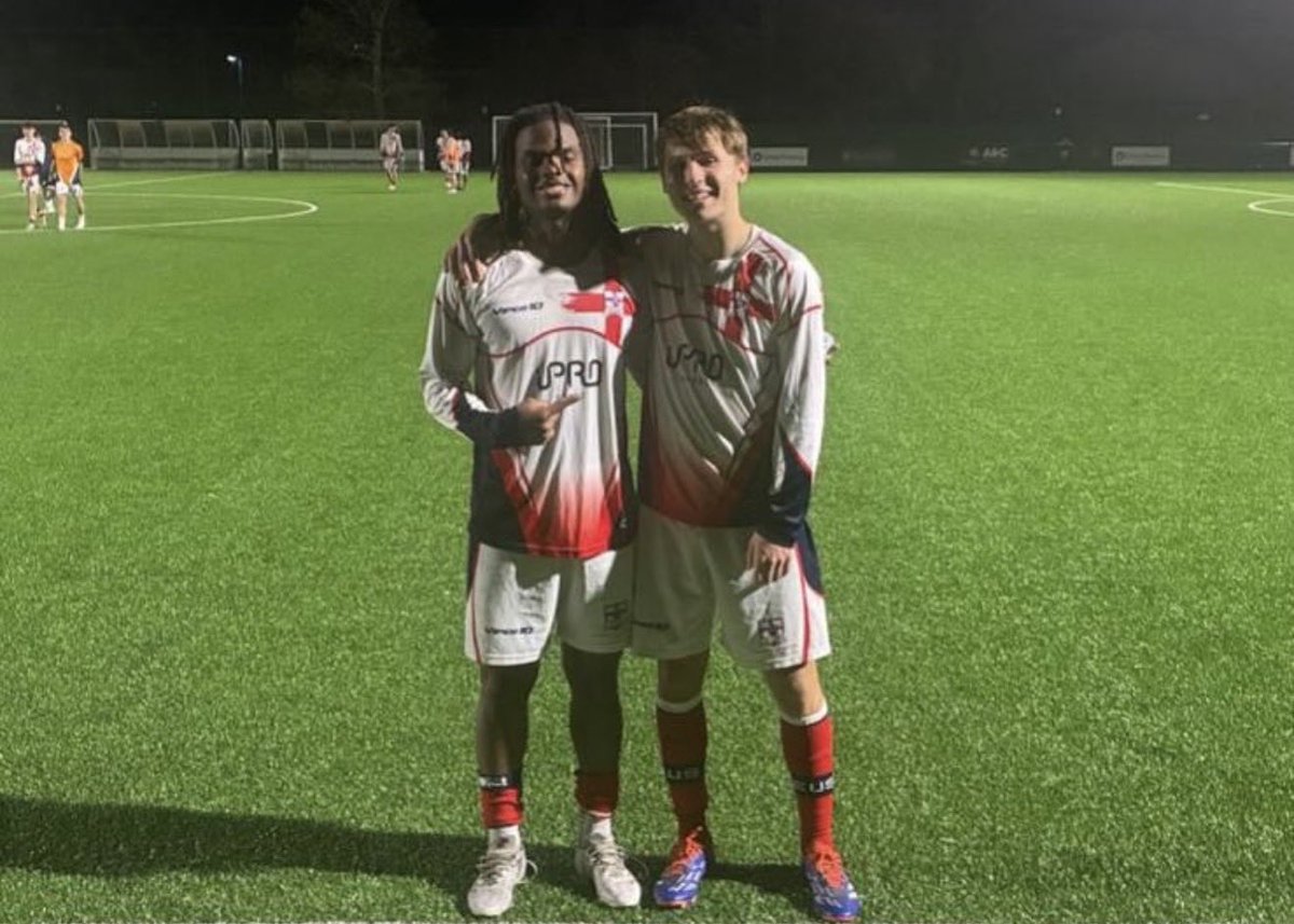 deadly76dragon's tweet image. Congratulations to micks and Jax making there England university debut!!! 
#uda #players 👊